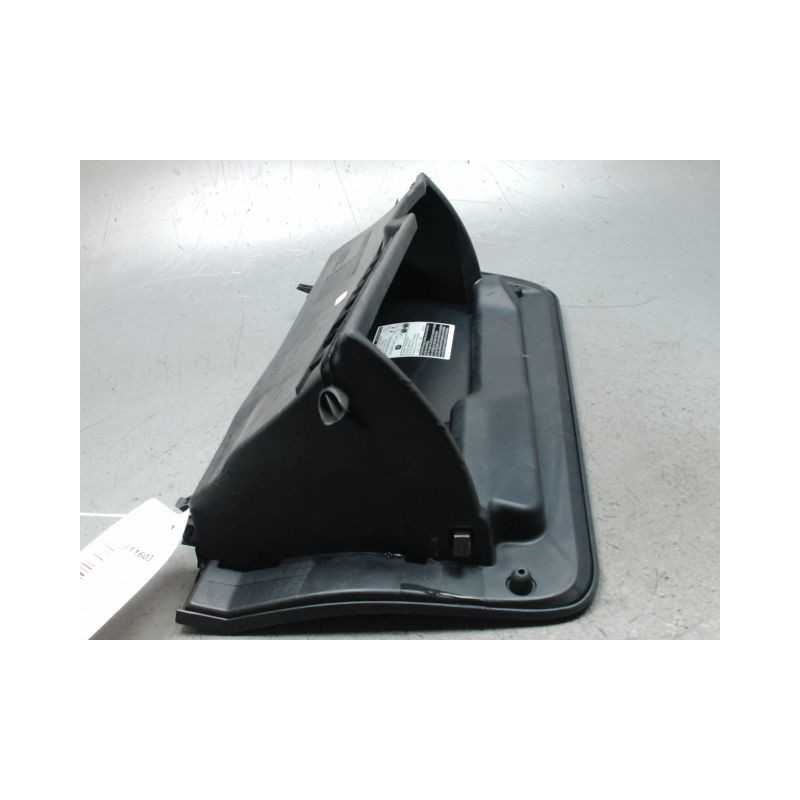 BOITE A GANTS TOYOTA YARIS