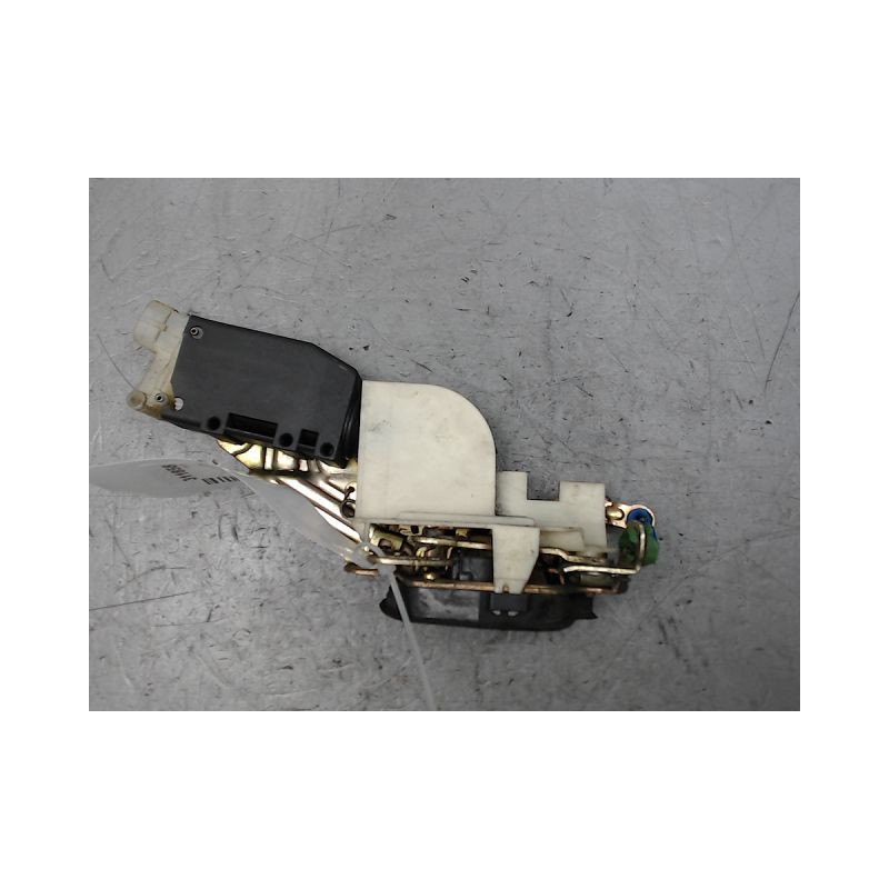 SYSTEME CONDAMNATION AVANT GAUCHE OPEL CORSA 97-2000
