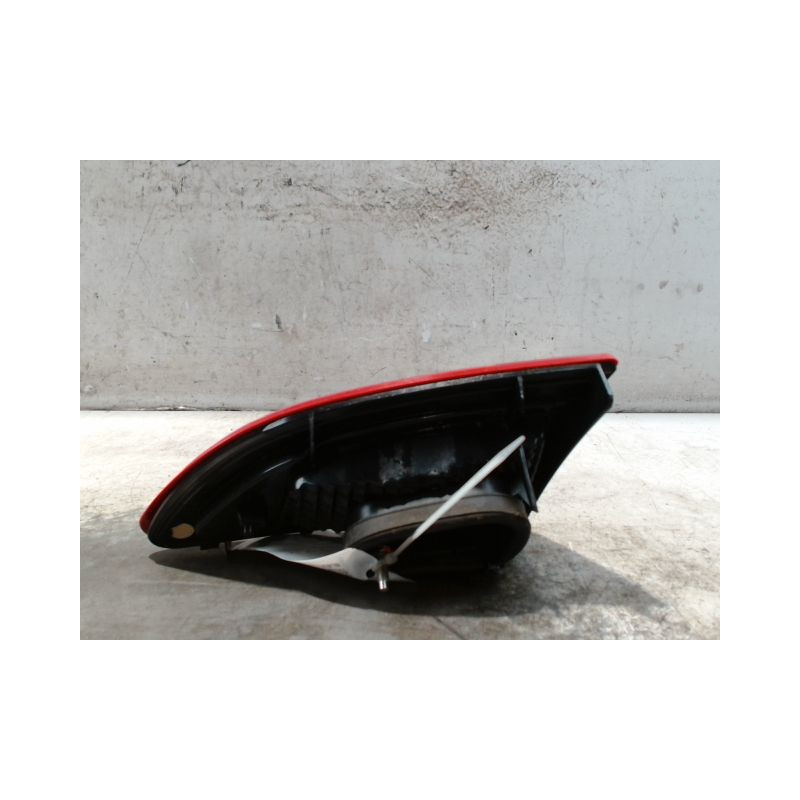 FEU ARRIERE INTERIEUR GAUCHE RENAULT SCENIC III 2009-