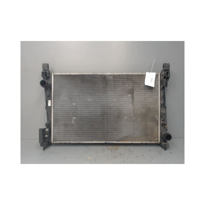RADIATEUR OPEL CORSA