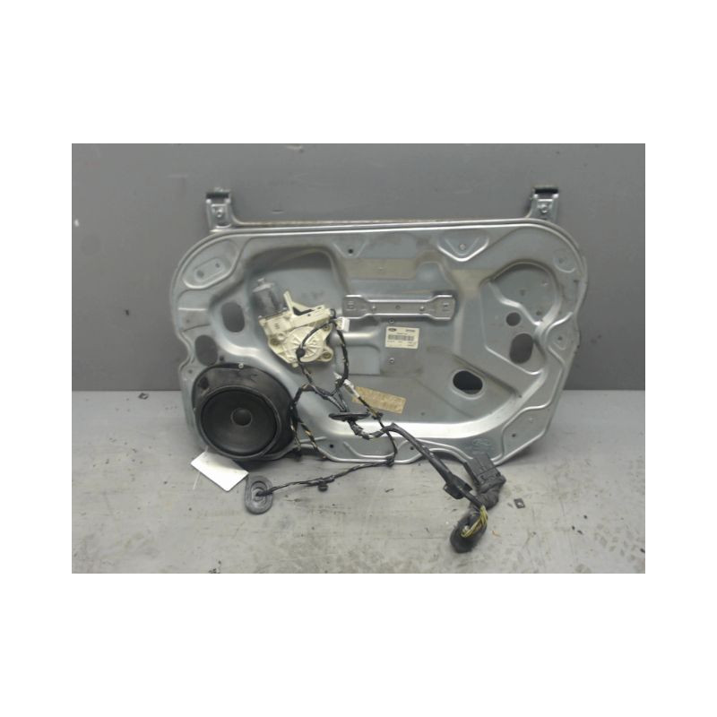 MECANISME+MOTEUR LEVE-GLACE AVANT DROIT FORD FOCUS