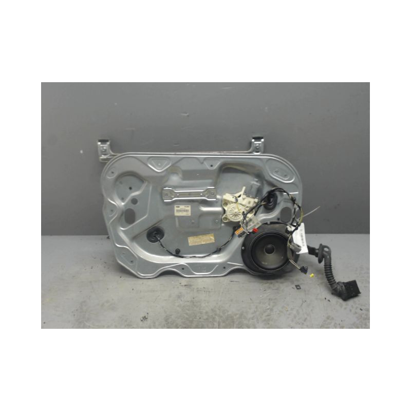 MECANISME+MOTEUR LEVE-GLACE AVANT GAUCHE FORD FOCUS