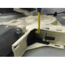 MECANISME+MOTEUR LEVE-GLACE AVANT GAUCHE FORD FOCUS