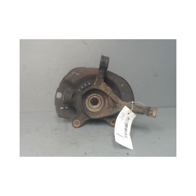 PIVOT AVANT GAUCHE TOYOTA YARIS