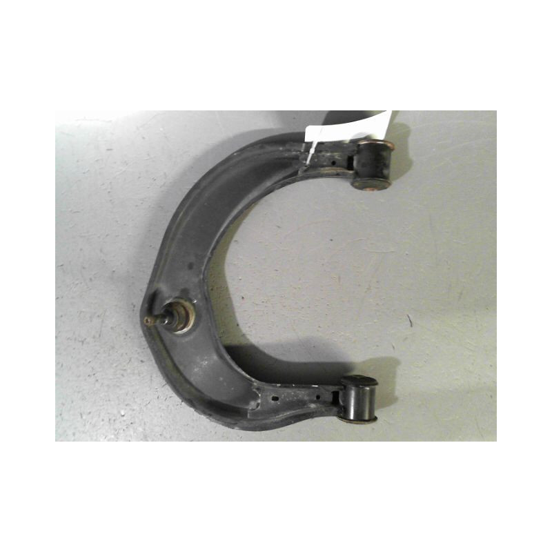 TRIANGLE SUPERIEUR AVANT DROIT VOLKSWAGEN AMAROK
