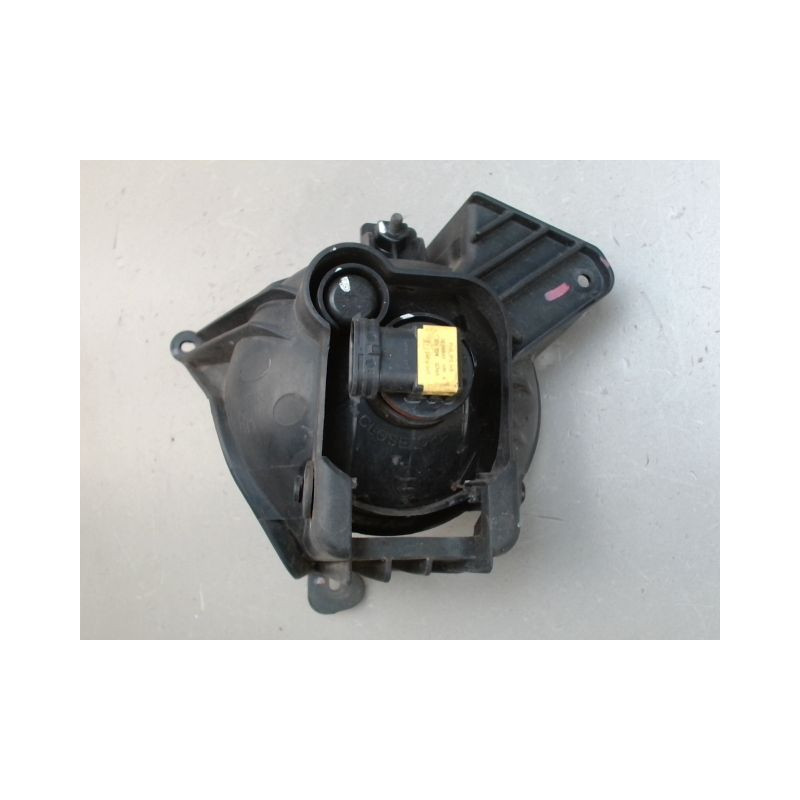 PHARE ANTIBROUILLARD AVANT DROIT CHEVROLET ORLANDO