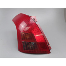 FEU ARRIERE GAUCHE  SUZUKI SWIFT