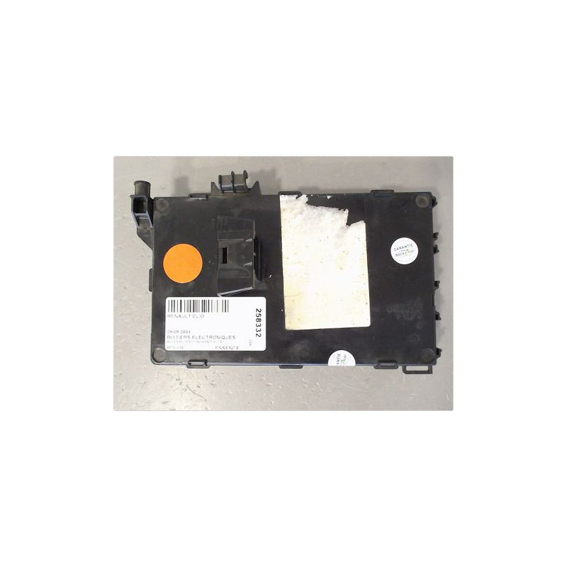 BOITIER GESTION HABITACLE RENAULT CLIO