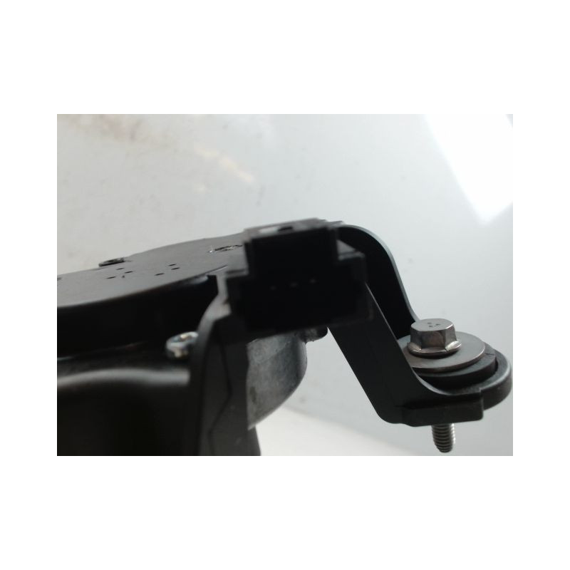 MOTEUR ESSUIE-GLACE ARRIERE RENAULT MEGANE SCENIC III