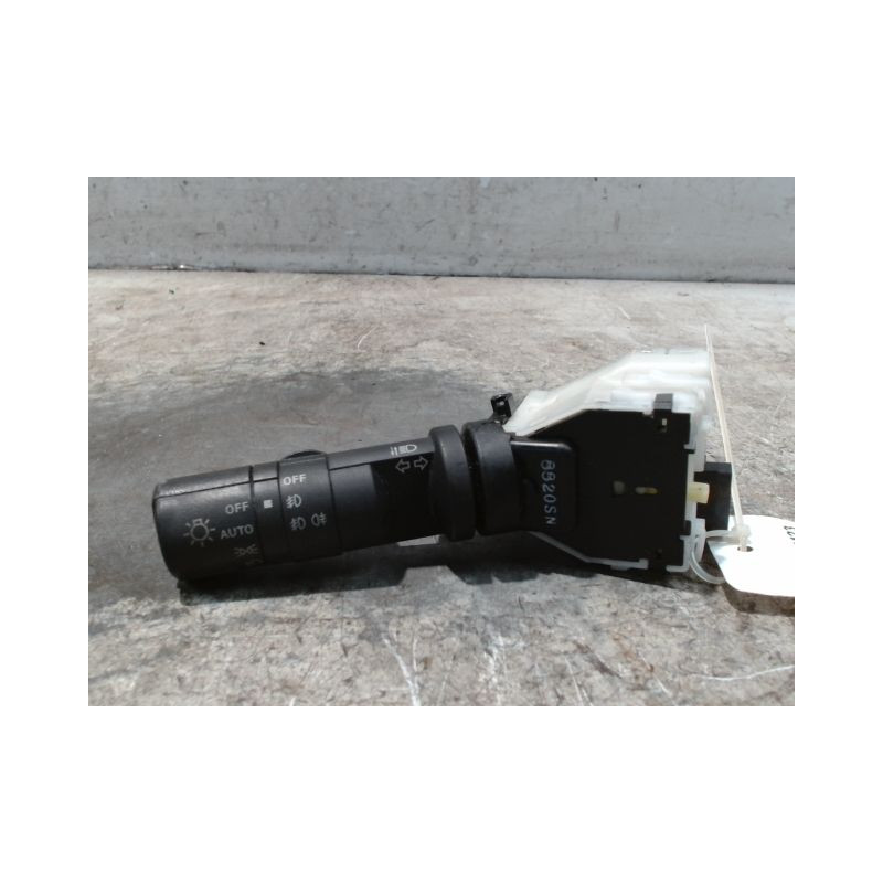 COMMANDE CLIGNOTANT NISSAN QHASQAI 2007-