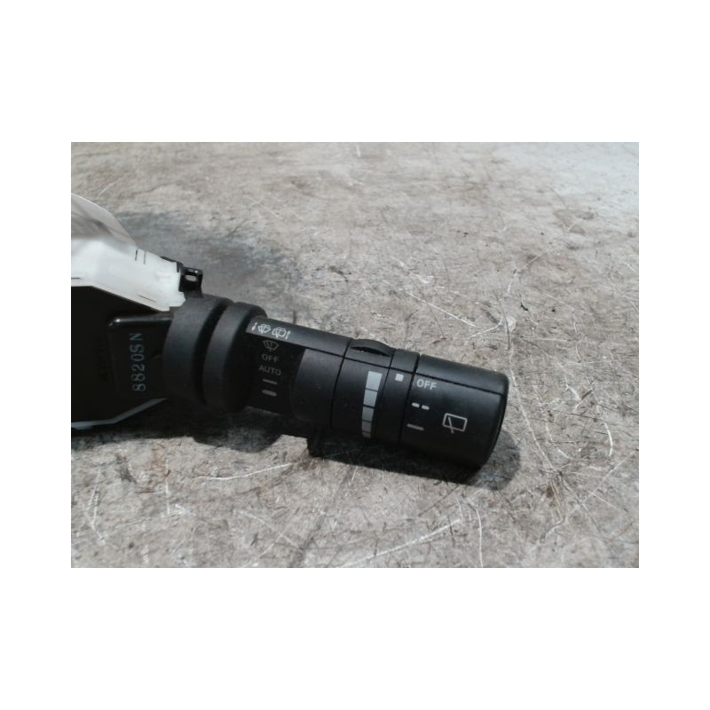 COMMANDE ESSUIE GLACE NISSAN QHASQAI 2007-