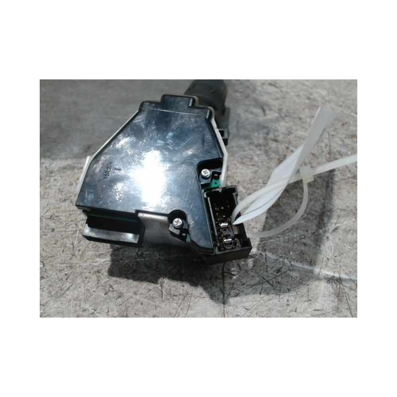 COMMANDE ESSUIE GLACE NISSAN QHASQAI 2007-