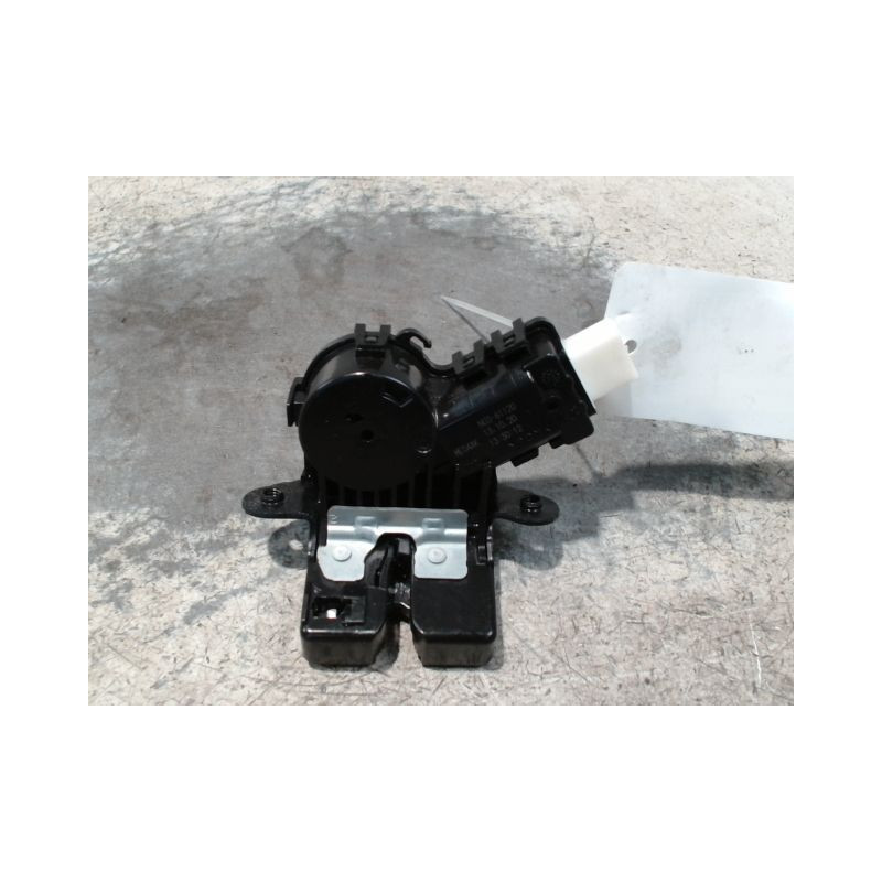 SERRURE COFFRE ARRIERE HONDA JAZZ
