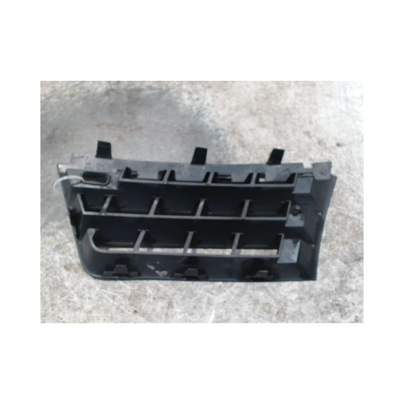 GRILLE CALANDRE DROIT RENAULT MEGANE SCENIC