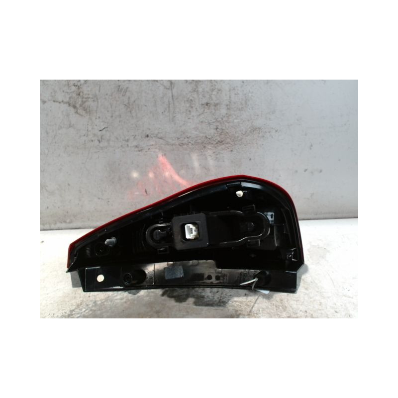 FEU ARRIERE GAUCHE  RENAULT SCENIC III 2009-