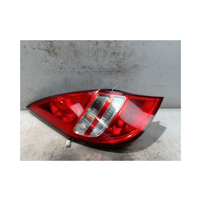 FEU ARRIERE GAUCHE  HYUNDAI I30