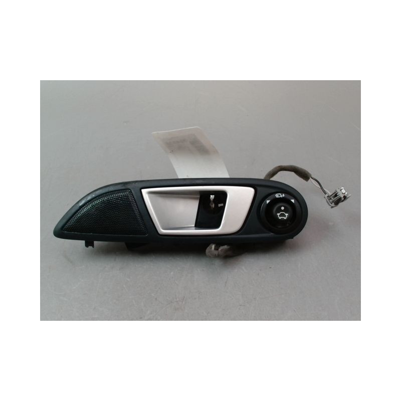 POIGNEE INTERIEURE PORTE AVANT GAUCHE FORD FIESTA VI Phase 1 2008-2012