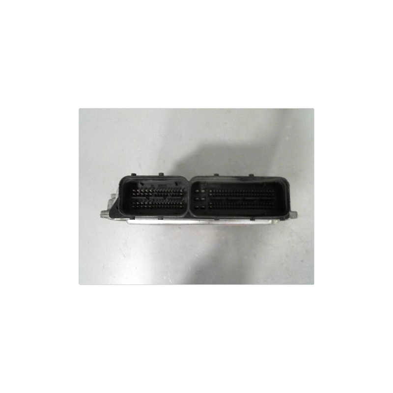 CALCULATEUR MOTEUR VOLKSWAGEN GOLF V 2003-2009