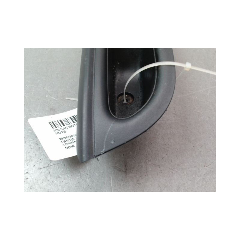 COMMANDE LEVE-GLACE PORTE AVD NISSAN NOTE