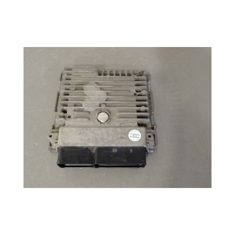 CALCULATEUR MOTEUR SEAT LEON