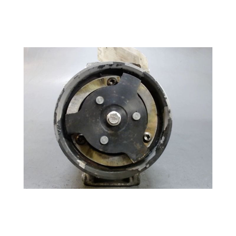 COMPRESSEUR AIR CONDITIONNE VOLKSWAGEN POLO 2009-
