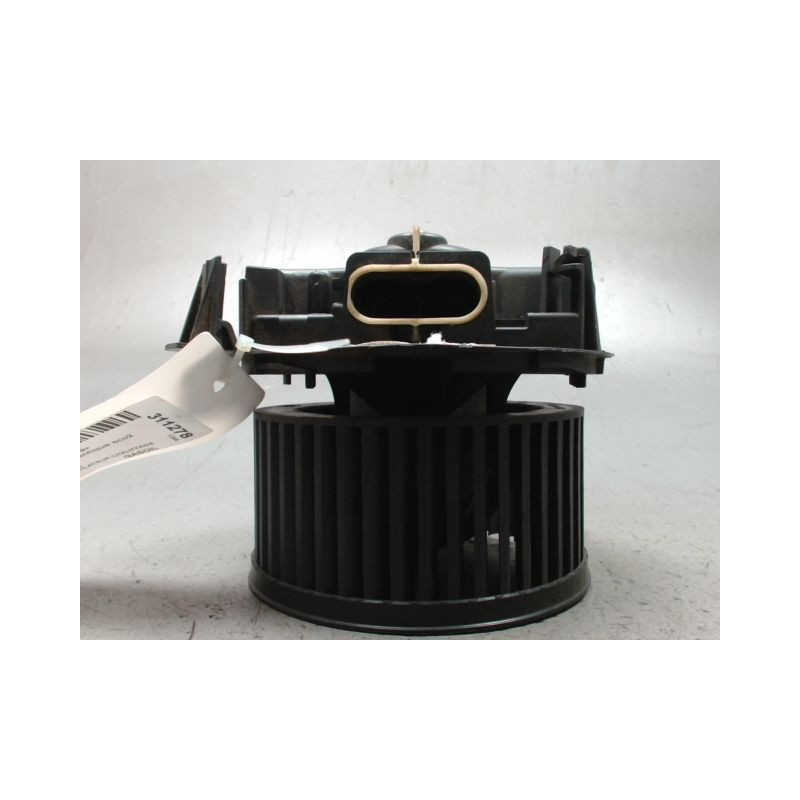 MOTEUR VENTILATEUR CHAUFFAGE RENAULT CLIO III 2009-
