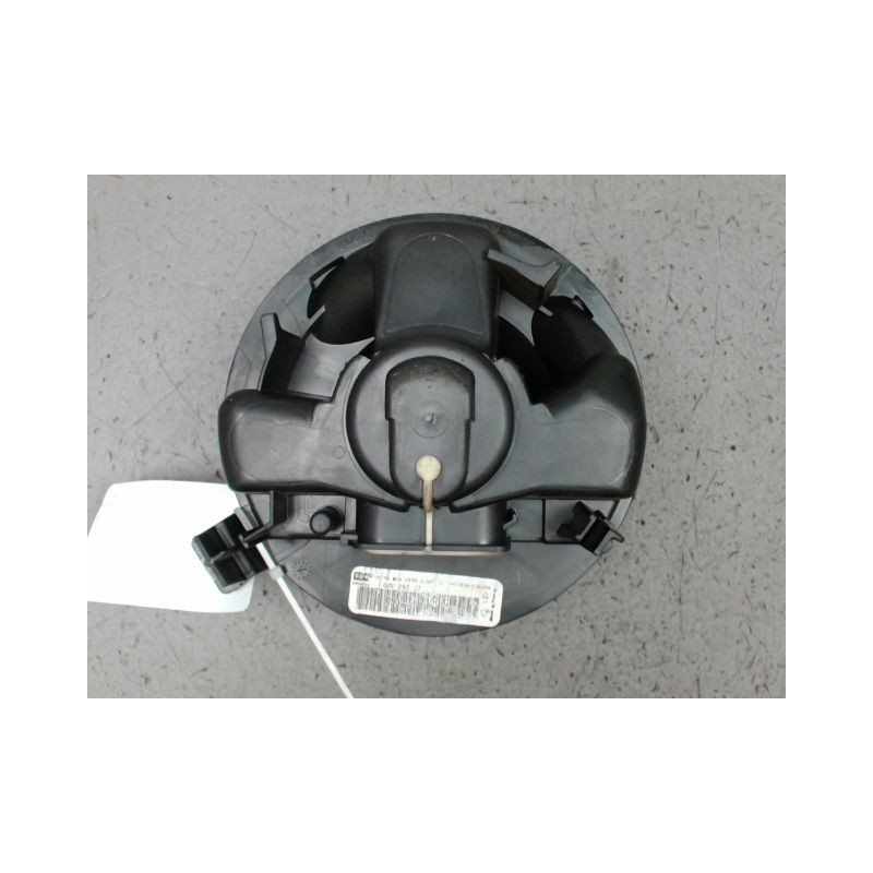 MOTEUR VENTILATEUR CHAUFFAGE RENAULT CLIO III 2009-
