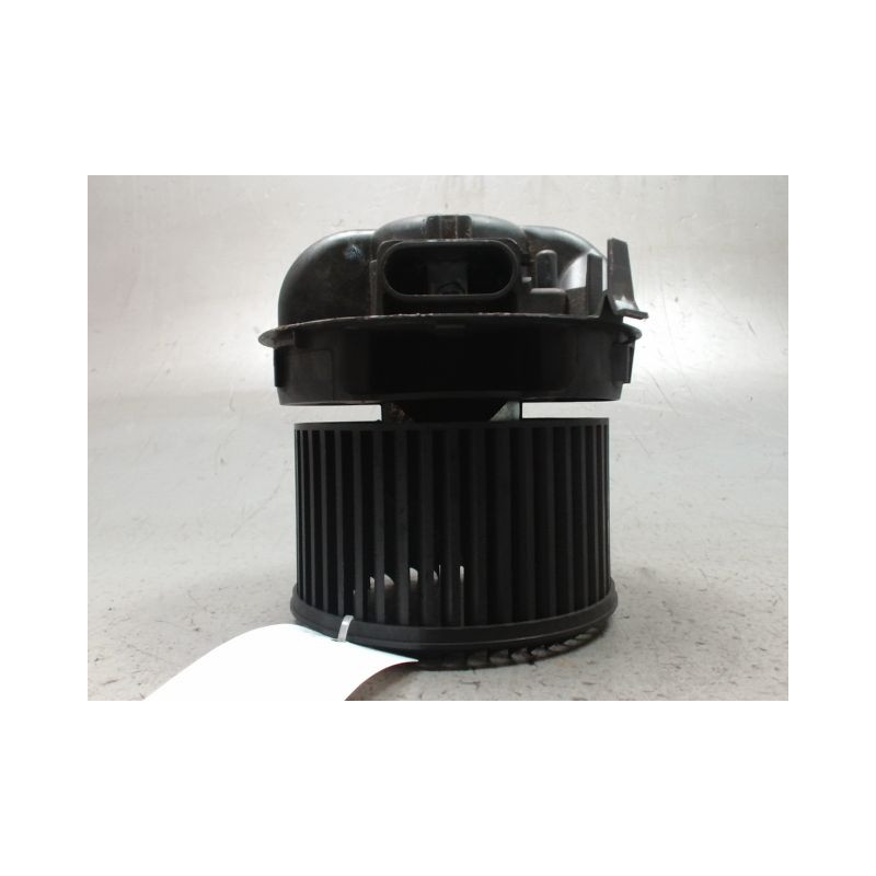 MOTEUR VENTILATEUR CHAUFFAGE PEUGEOT 107 5P