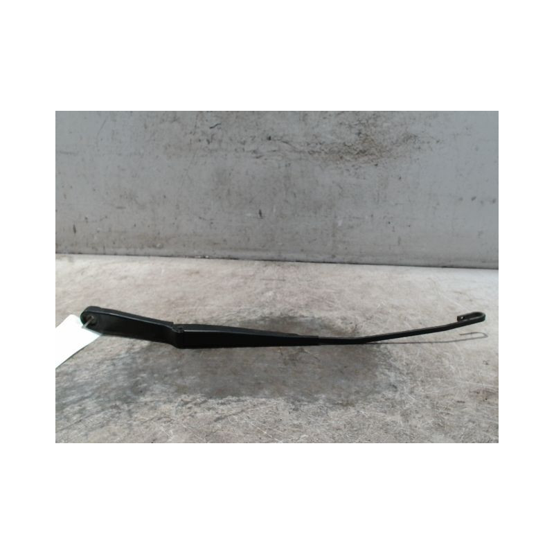 BRAS ESSUIE-GLACE AVANT DROIT SEAT IBIZA 2002-2006