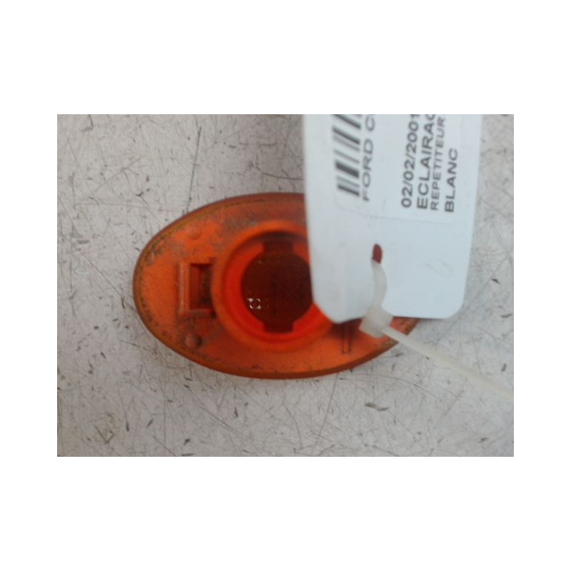 REPETITEUR AILE GAUCHE FORD COURIER