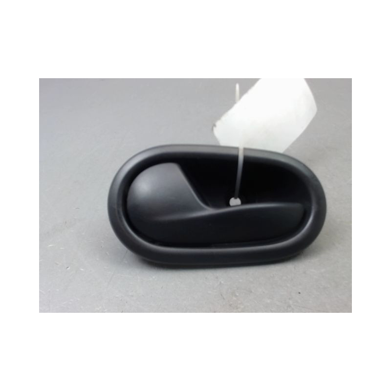 POIGNEE INTERIEURE PORTE AVANT GAUCHE DACIA SANDERO II Phase 1 2012-...