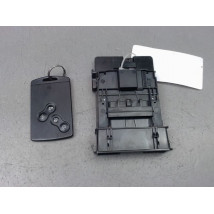 LECTEUR DE CARTE RENAULT LAGUNA III Phase 1 2007-2010