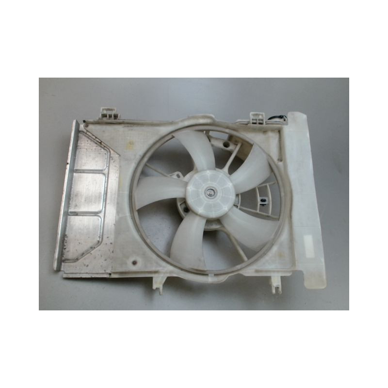 MOTEUR VENTILATEUR RADIATEUR TOYOTA YARIS