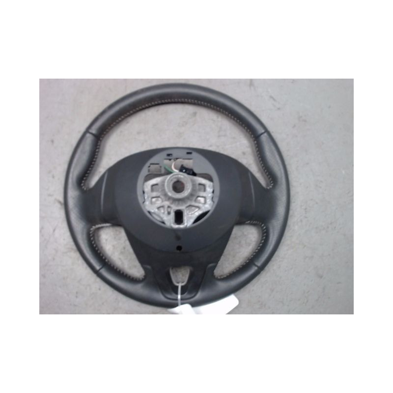 VOLANT DE DIRECTION RENAULT MEGANE