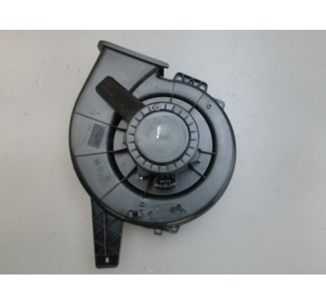 MOTEUR VENTILATEUR CHAUFFAGE