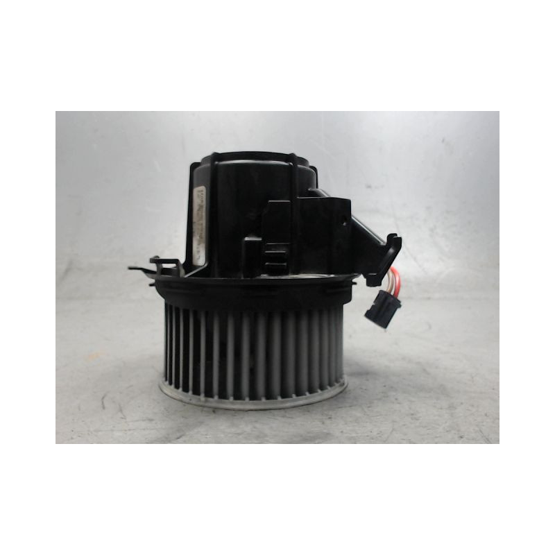 MOTEUR VENTILATEUR CHAUFFAGE MERCEDES CLASSE C
