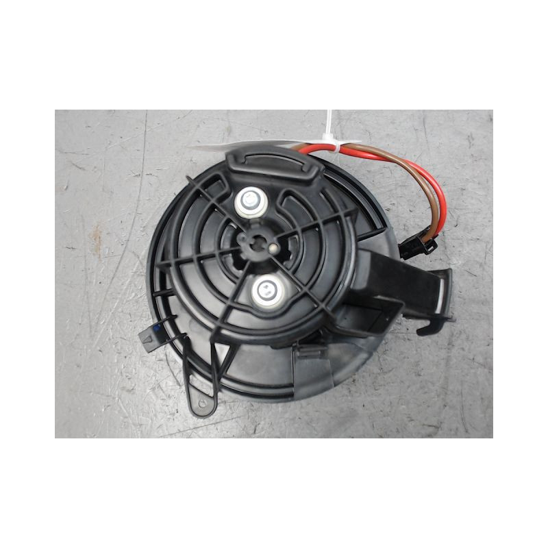 MOTEUR VENTILATEUR CHAUFFAGE MERCEDES CLASSE C