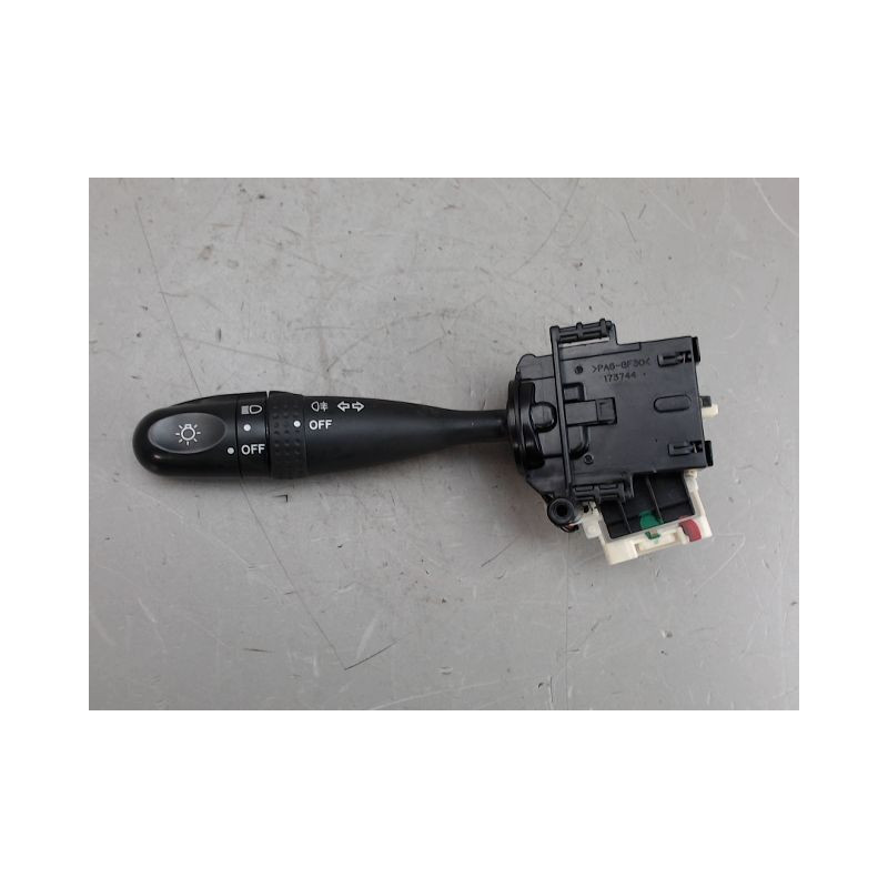 COMMANDE CLIGNOTANT SUZUKI SWIFT