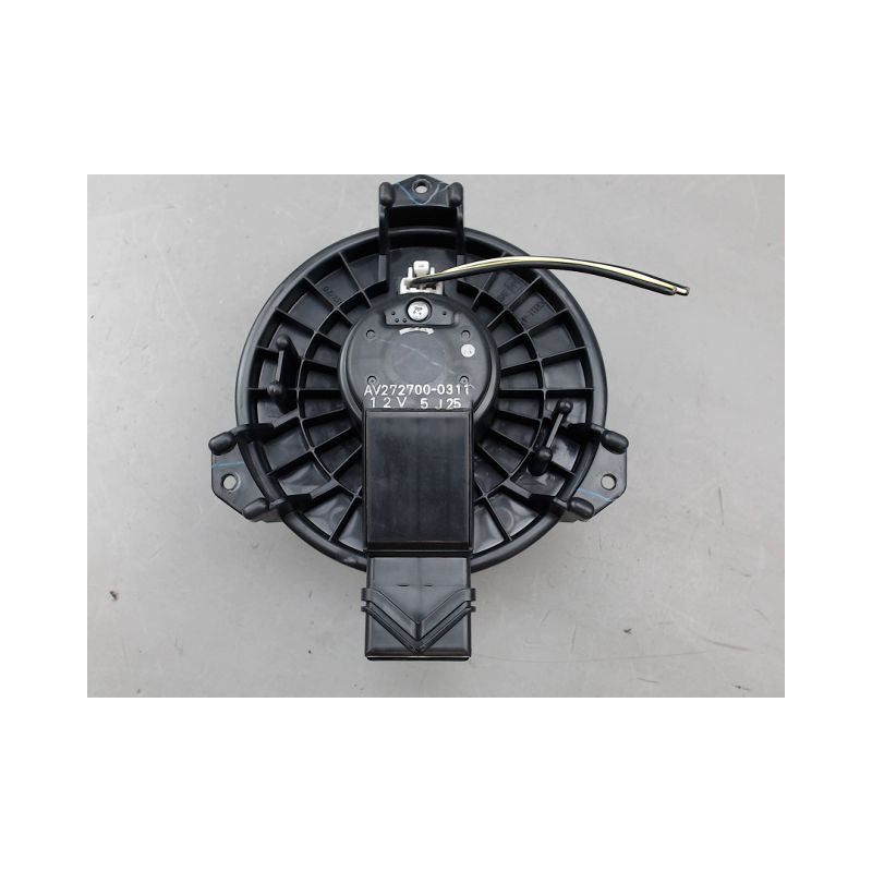 MOTEUR VENTILATEUR CHAUFFAGE SUZUKI SWIFT