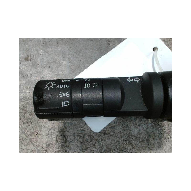 COMMANDE CLIGNOTANT NISSAN QHASQAI 2007-