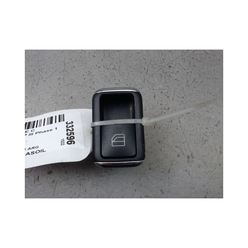 COMMANDE LEVE-GLACE PORTE ARG MERCEDES CLASSE C BERL. III Phase 1 (204) 2007-2010