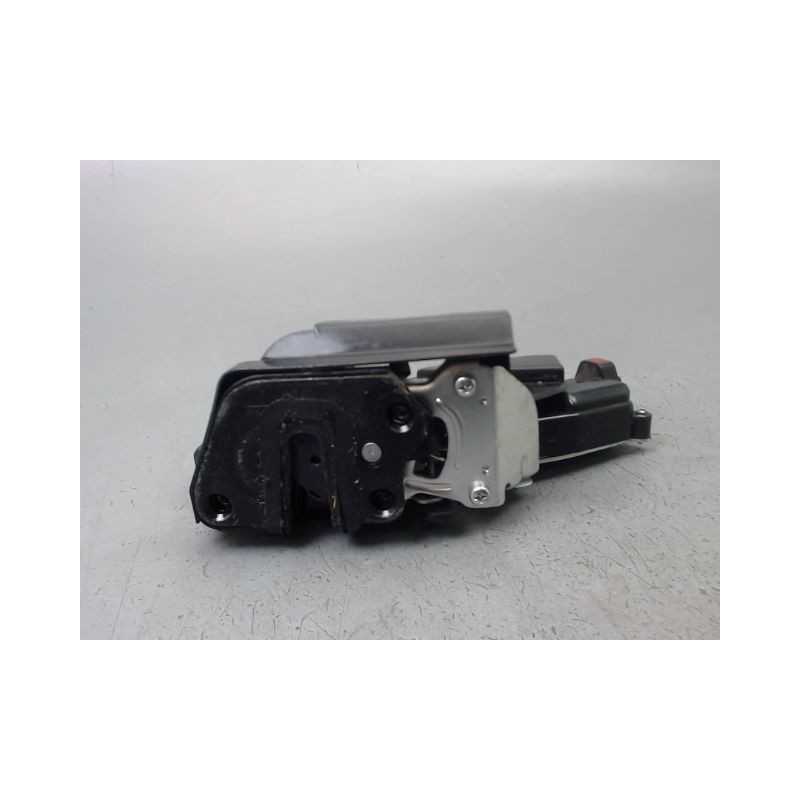 SYSTEME CONDAMNATION ARRIERE DROIT HYUNDAI MATRIX MONOSP. Phase 1 2001-2009