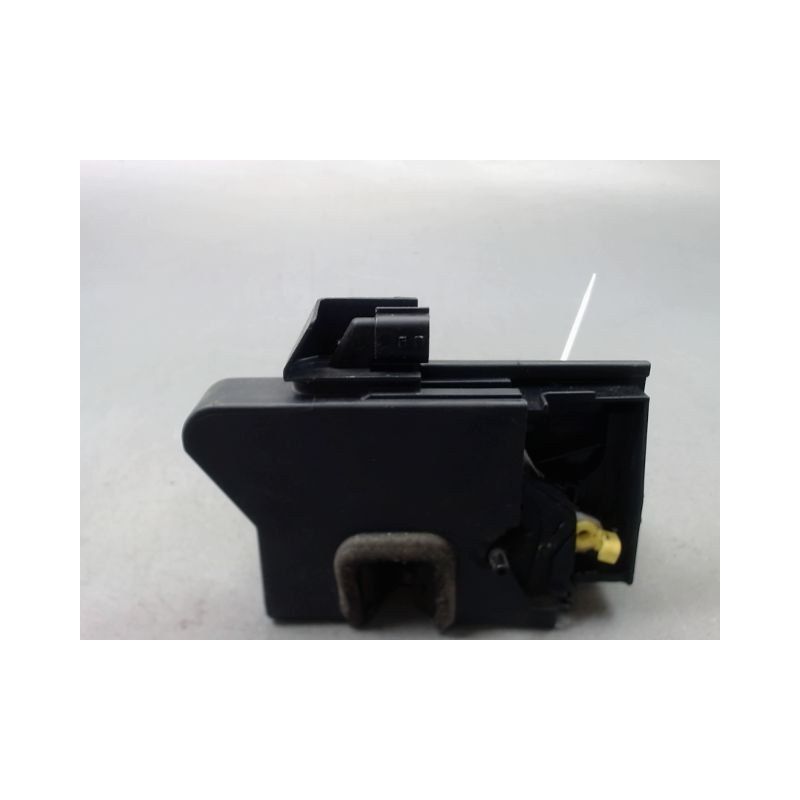 SYSTEME CONDAMNATION ARRIERE GAUCHE DACIA DUSTER 2010-