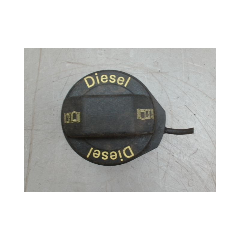 BOUCHON RESERVOIR A CARBURANT VOLKSWAGEN POLO