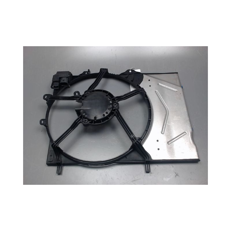 SUPPORT DE VENTILATEUR CITROEN C3 AIRCR.
