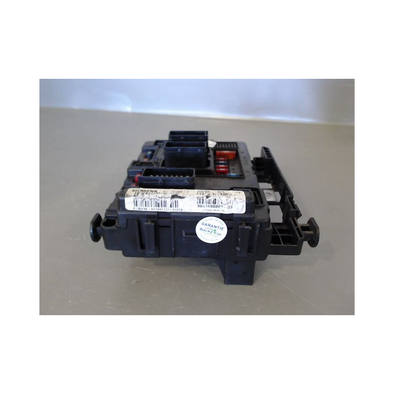 BOITE A FUSIBLES CITROEN C5 2001-2004