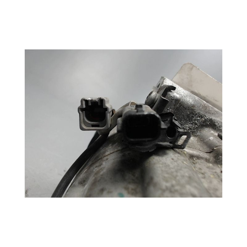 COMPRESSEUR AIR CONDITIONNE RENAULT CLIO IV 2012-