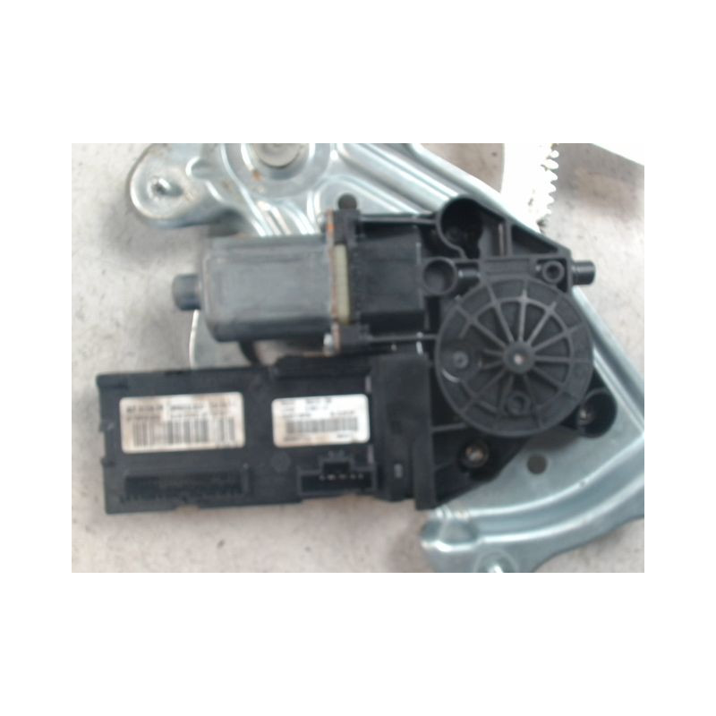 MECANISME+MOTEUR LEVE-GLACE AVANT GAUCHE RENAULT MEGANE SCENIC III