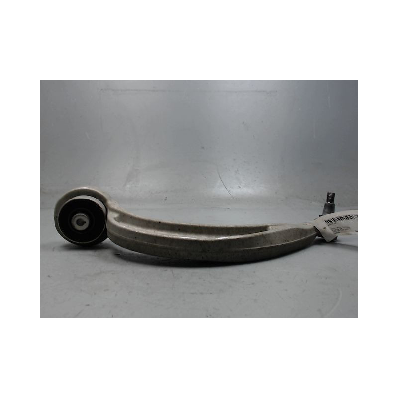 TRIANGLE INFERIEUR AVANT DROIT AUDI A6
