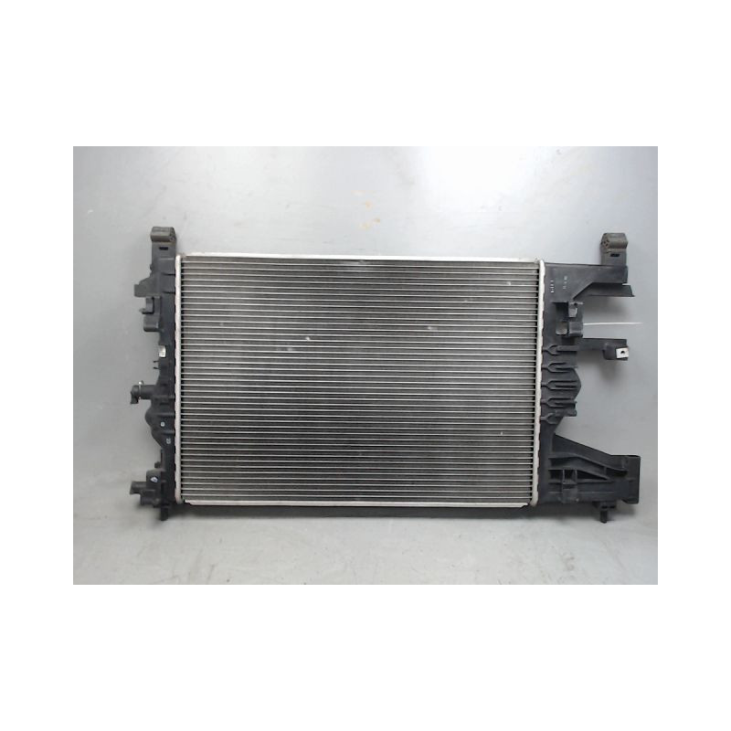 RADIATEUR OPEL ASTRA